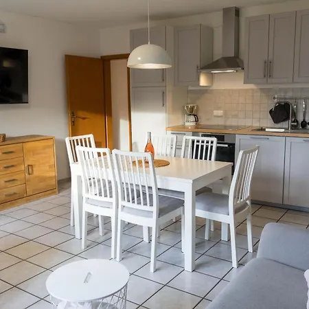 Aurora Semesterbostad *